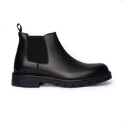 Stivaletto Chelsea in Pelle con Suola Carrarmato - Nero