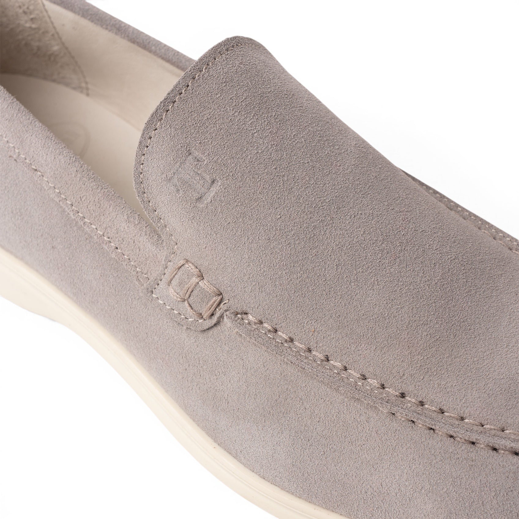Mocassino slip-on in camoscio grigio chiaro