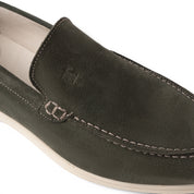 Mocassino slip-on in camoscio verde oliva